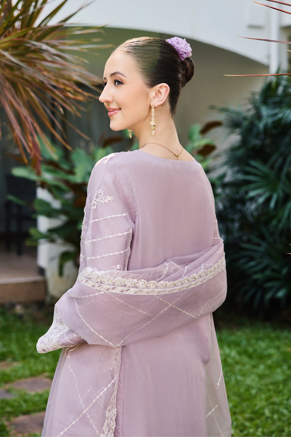 Lavender Radiance 3-Piece Suit