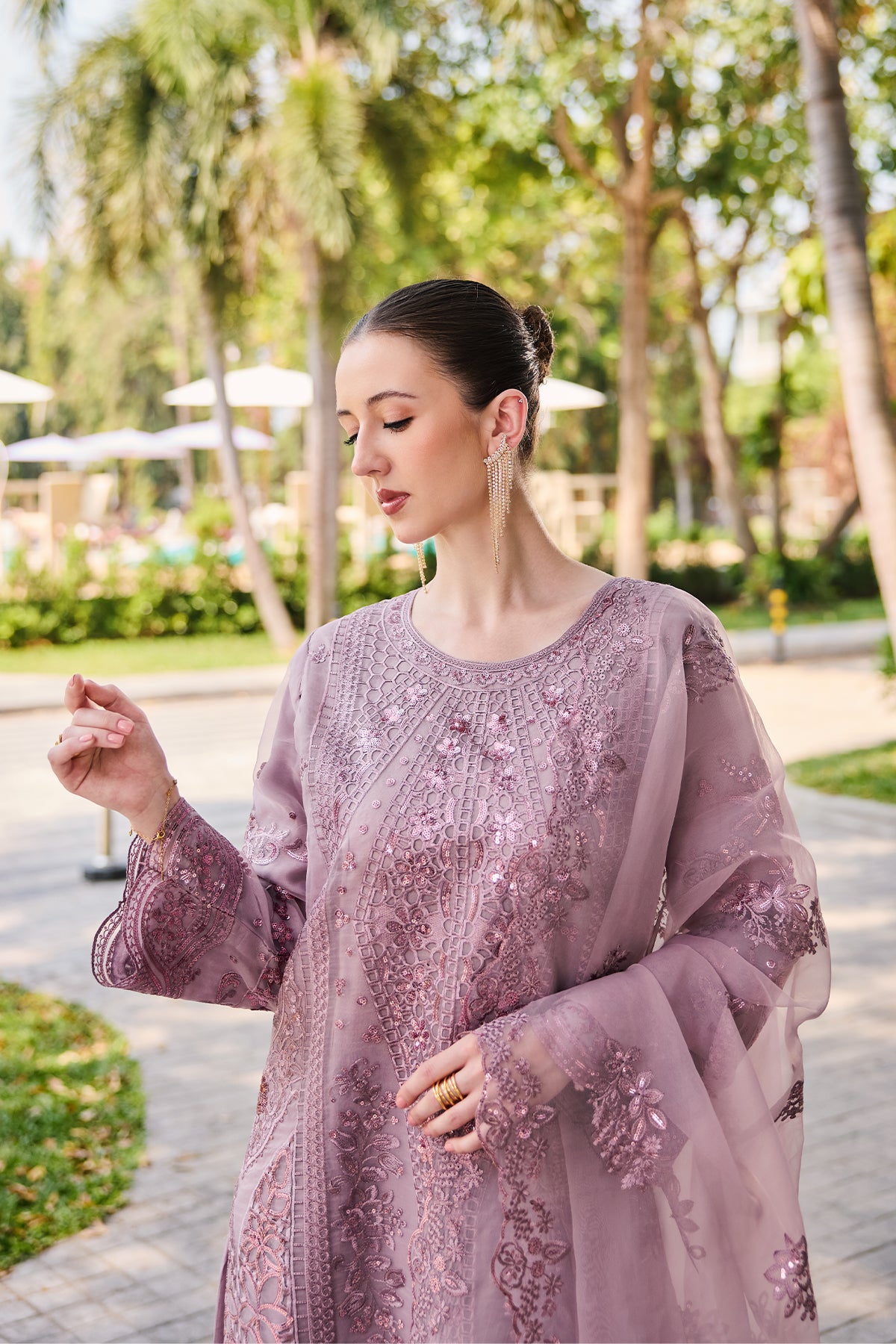 Mauve Majesty 3-Piece Suit
