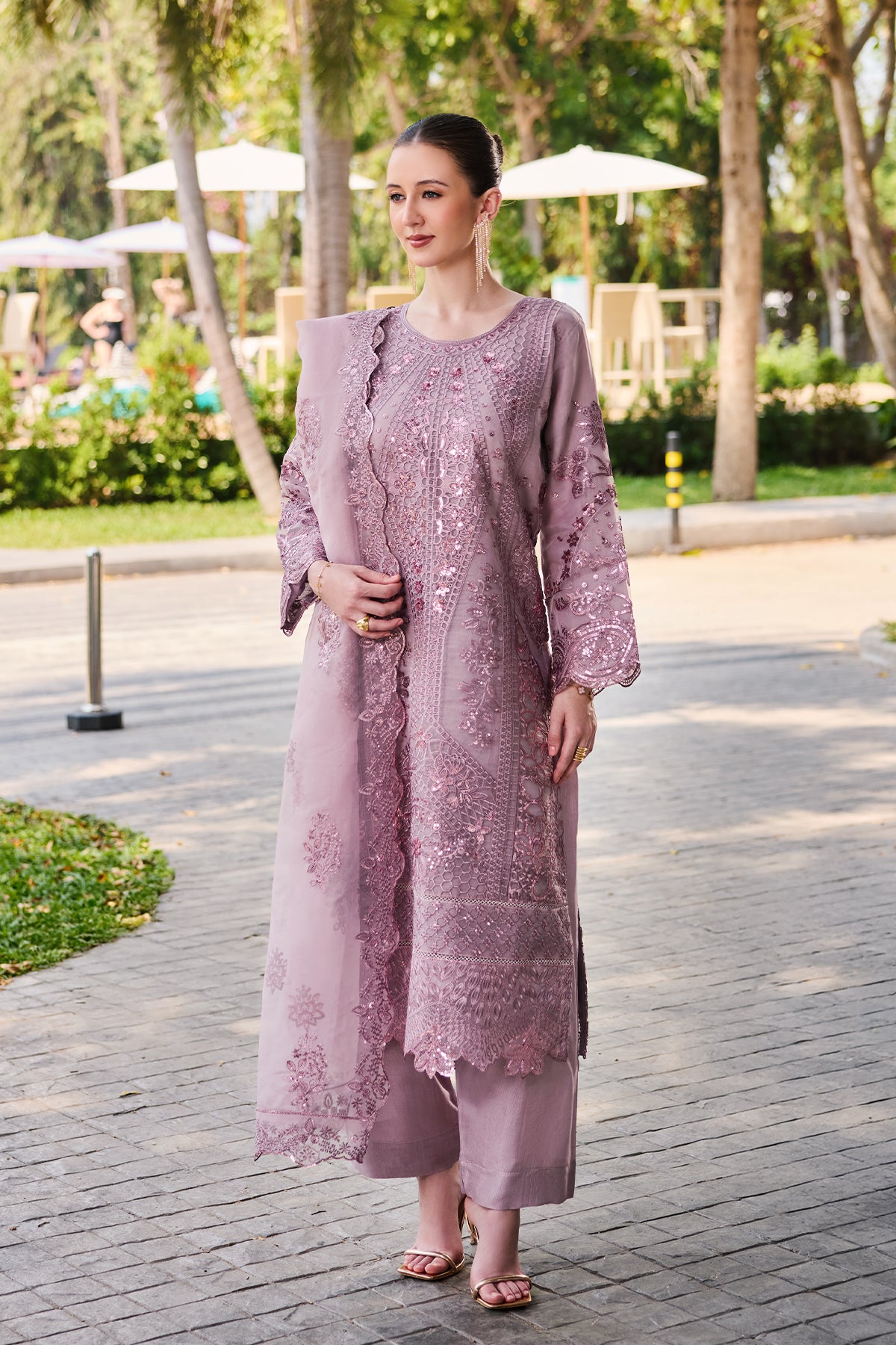 Mauve Majesty 3-Piece Suit